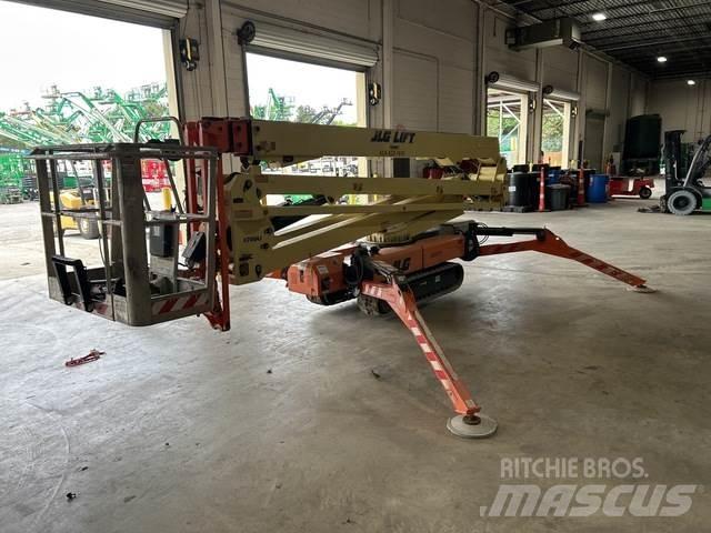 JLG X700AJ Kuukulkijat