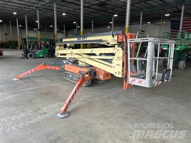 JLG X700AJ Kuukulkijat