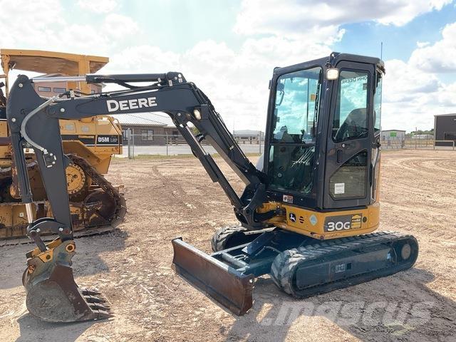 John Deere 30G Telakaivukoneet