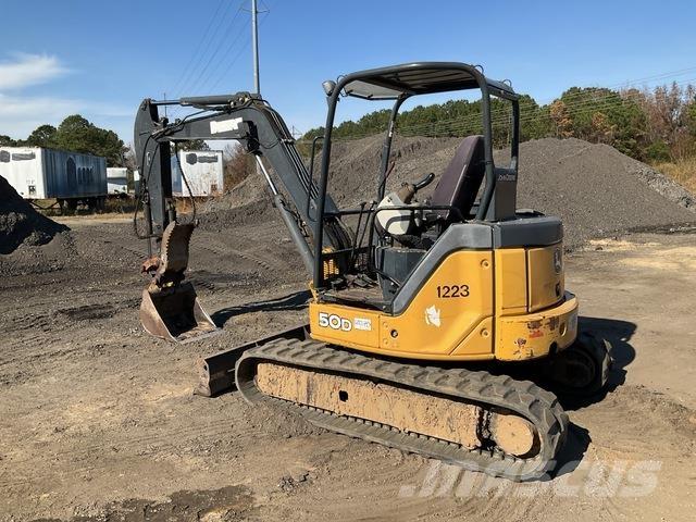 John Deere 50D Telakaivukoneet