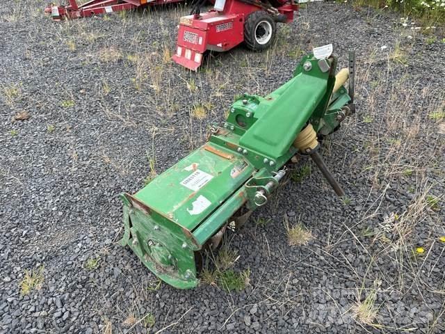 John Deere 655 Muut maanmuokkauskoneet ja lisävarusteet