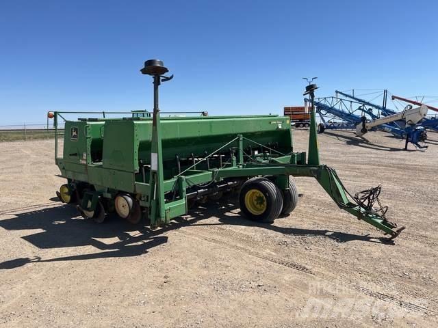 John Deere 750 Kylvökoneet