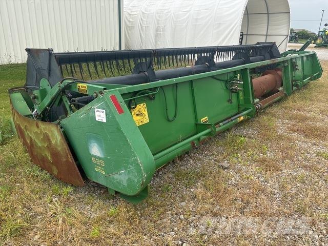 John Deere 925 Leikkuupöydät