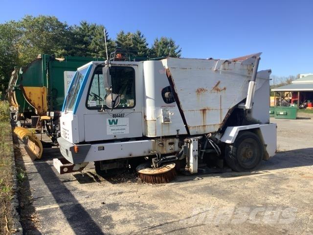 Johnston 3000 Lakaisuautot