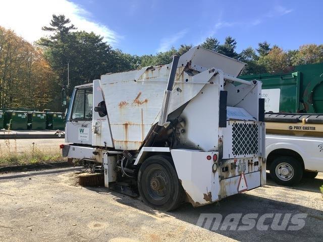 Johnston 3000 Lakaisuautot