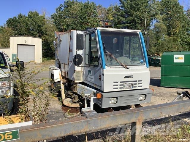 Johnston 3000 Lakaisuautot