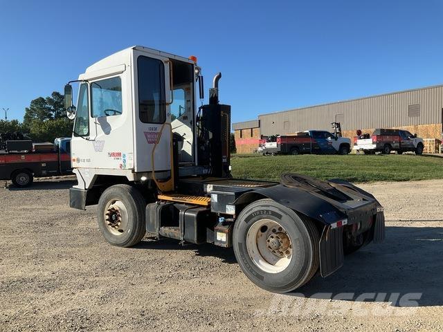 Kalmar Ottowa Terminaalitraktorit