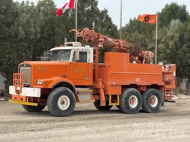 Kenworth C500 Kuorma-auto porauskalustolla