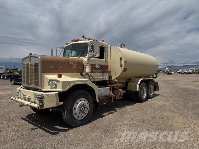 Kenworth C500 Vesisäiliöautot