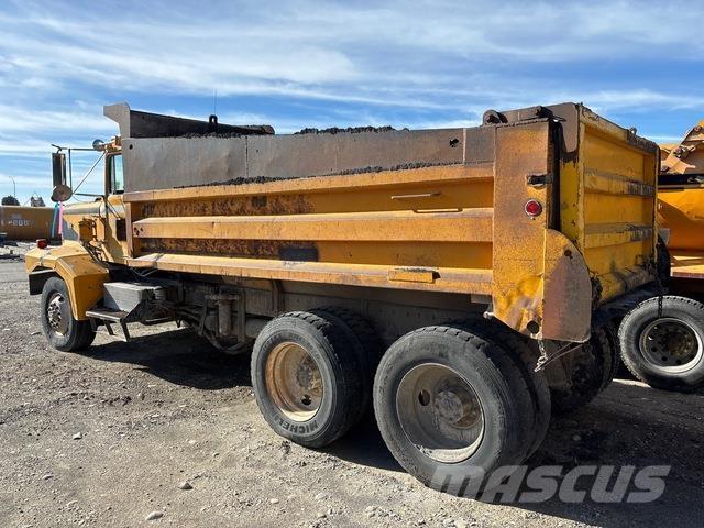 Kenworth C500 Sora- ja kippiautot