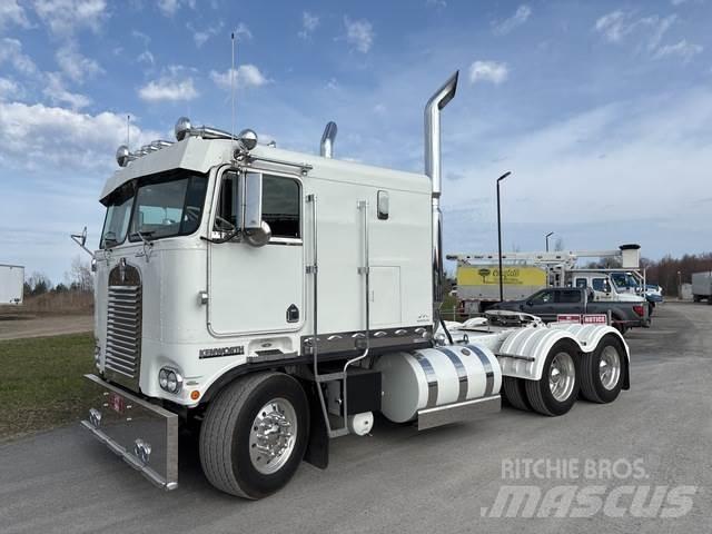 Kenworth K100 Ohjaamot ja sisustat