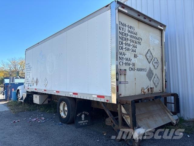Kenworth T270 Umpikorikuorma-autot