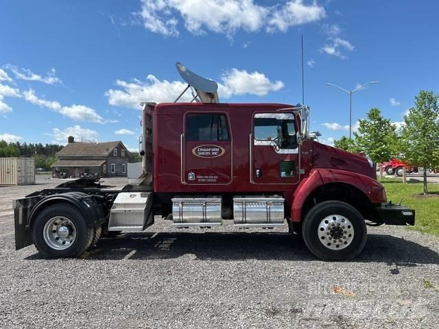 Kenworth T300 Vetopöytäautot
