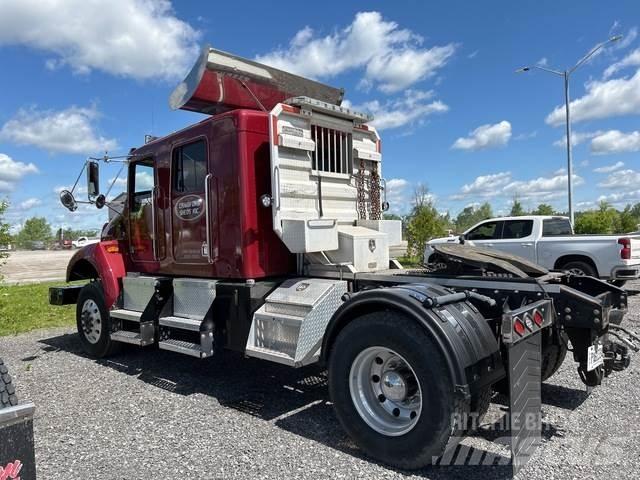 Kenworth T300 Vetopöytäautot