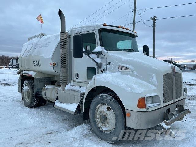 Kenworth T300 Vesisäiliöautot