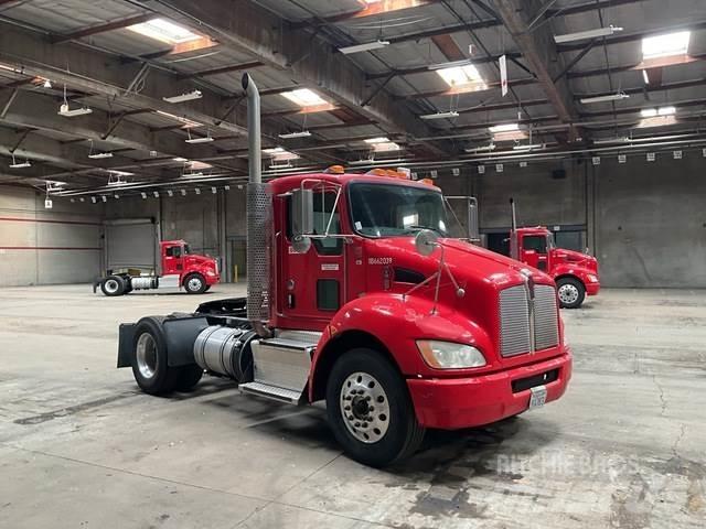 Kenworth T370 Vetopöytäautot