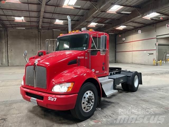 Kenworth T370 Vetopöytäautot