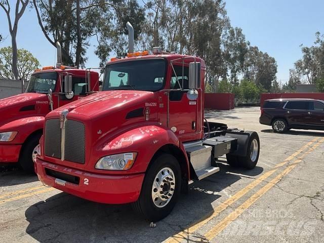 Kenworth T370 Vetopöytäautot