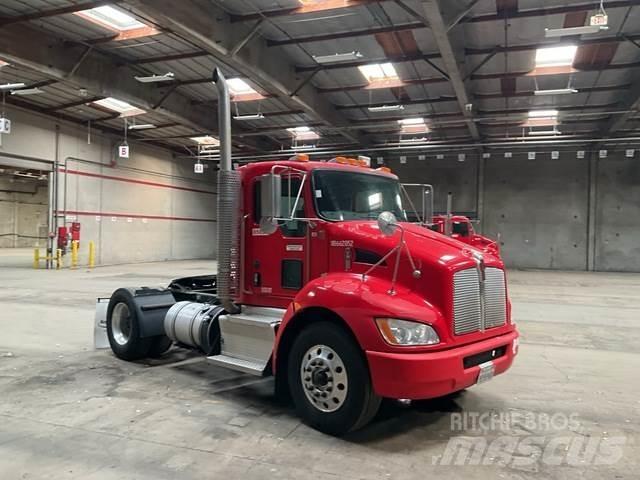Kenworth T370 Vetopöytäautot