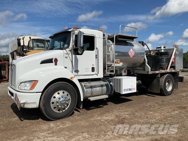 Kenworth T370 Säiliöautot