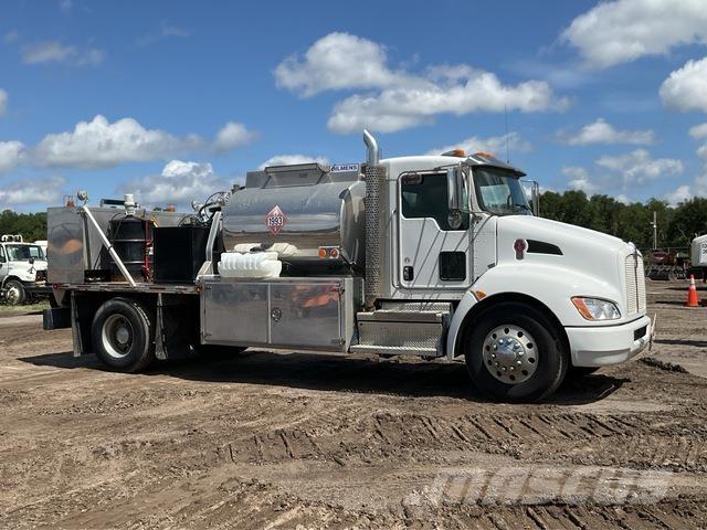 Kenworth T370 Säiliöautot