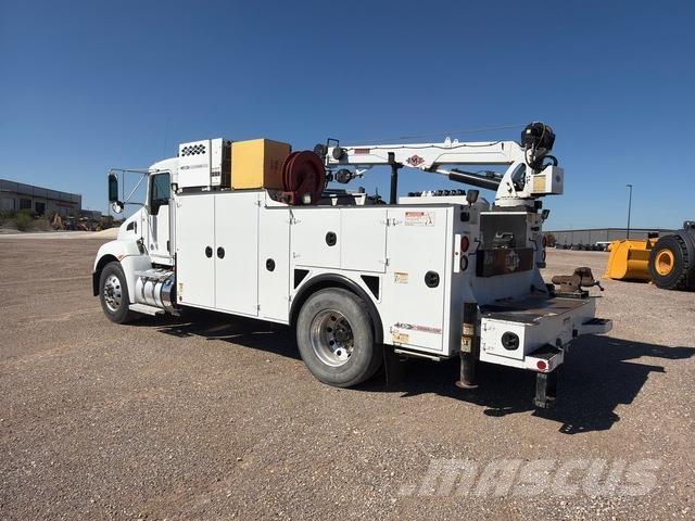 Kenworth T370 Tienhoitoautot