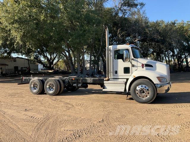 Kenworth T370 Ohjaamot ja sisustat