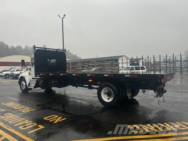 Kenworth T370 Sora- ja kippiautot