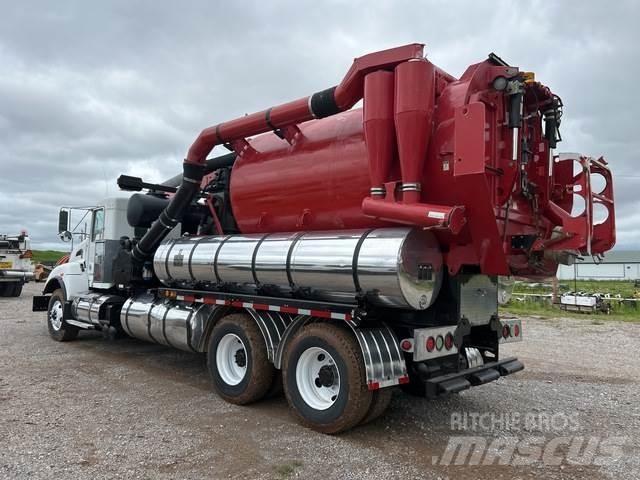 Kenworth T400 Telakaivukoneet