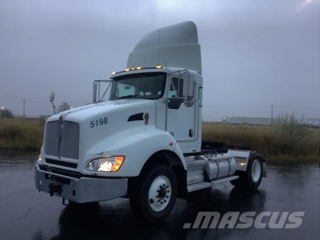 Kenworth T440 Vetopöytäautot