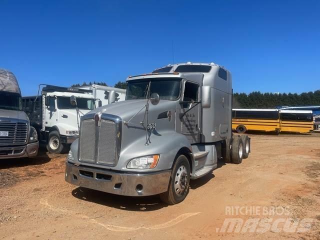 Kenworth T660 Vetopöytäautot