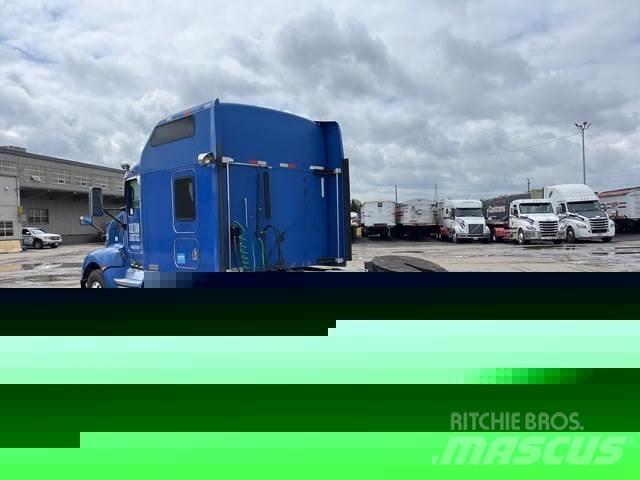 Kenworth T660 Vetopöytäautot