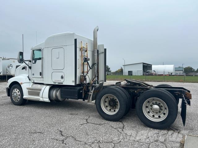 Kenworth T660 Vetopöytäautot