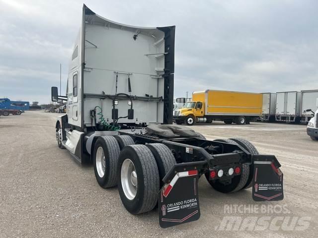 Kenworth T680 Vetopöytäautot