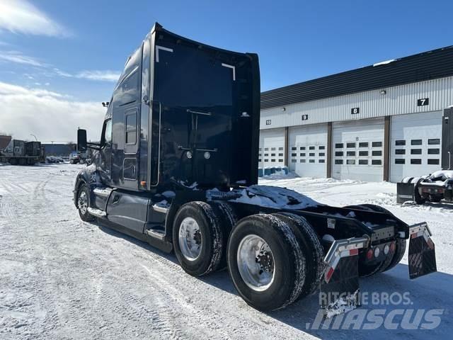 Kenworth T680 Vetopöytäautot