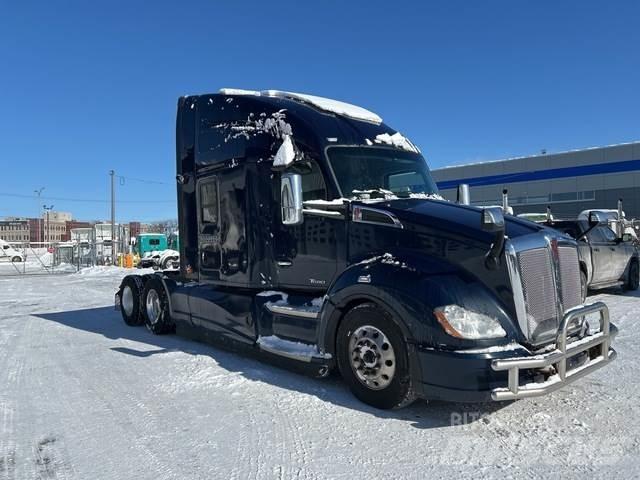 Kenworth T680 Vetopöytäautot