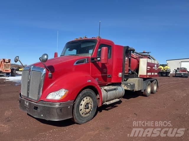Kenworth T680 Telakaivukoneet