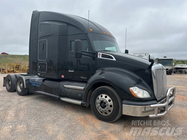 Kenworth T680 Vetopöytäautot