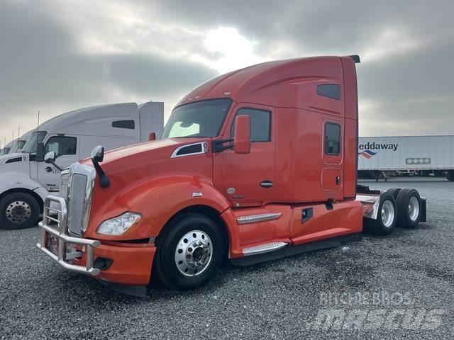 Kenworth T680 Vetopöytäautot