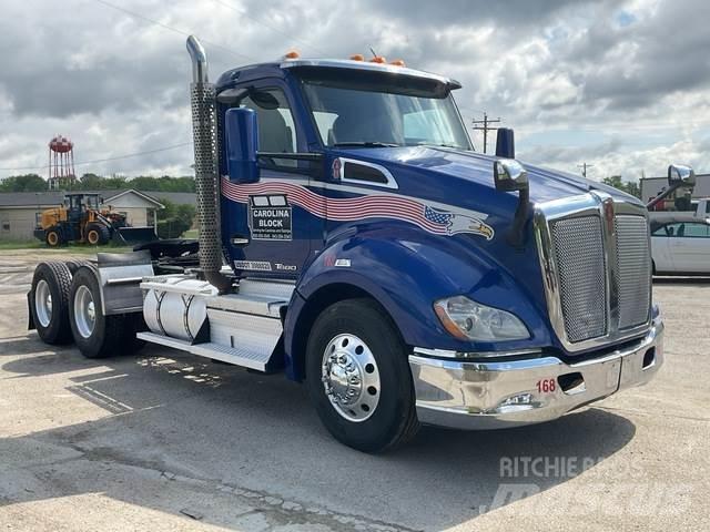 Kenworth T680 Vetopöytäautot