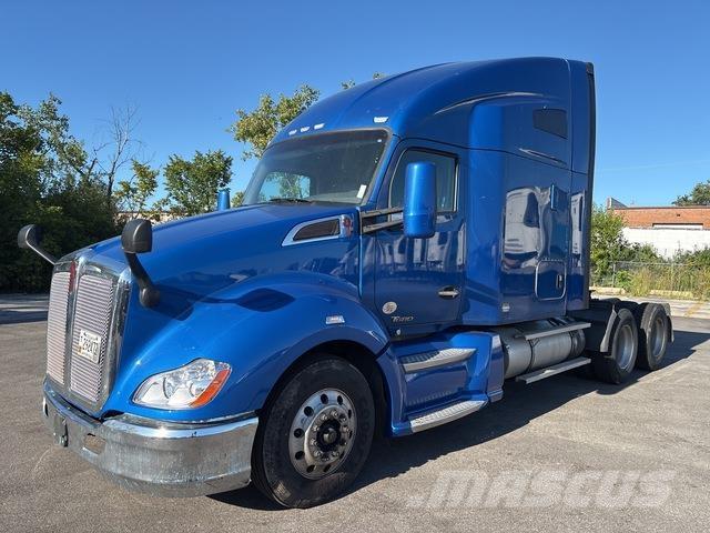 Kenworth T680 Vetopöytäautot