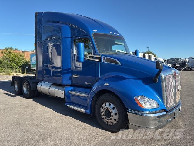 Kenworth T680 Vetopöytäautot