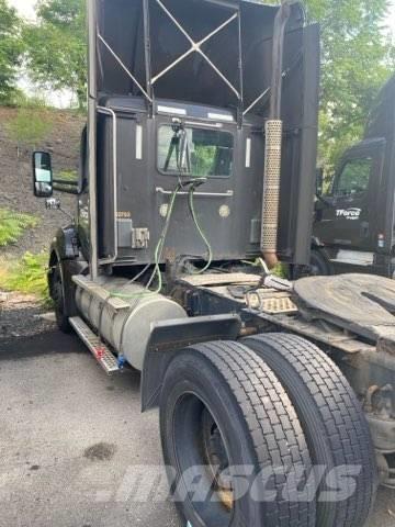 Kenworth T680 Vetopöytäautot