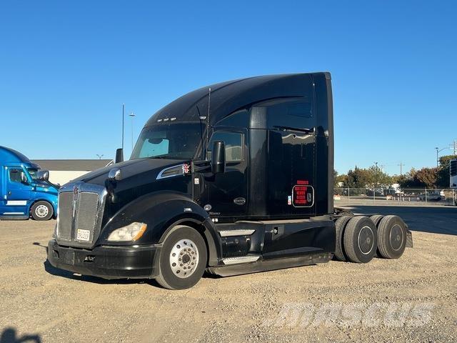 Kenworth T680 Vetopöytäautot