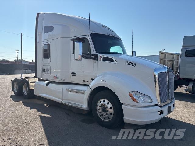 Kenworth T680 Vetopöytäautot