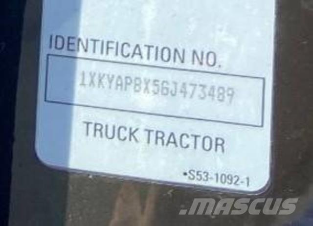 Kenworth T680 Vetopöytäautot