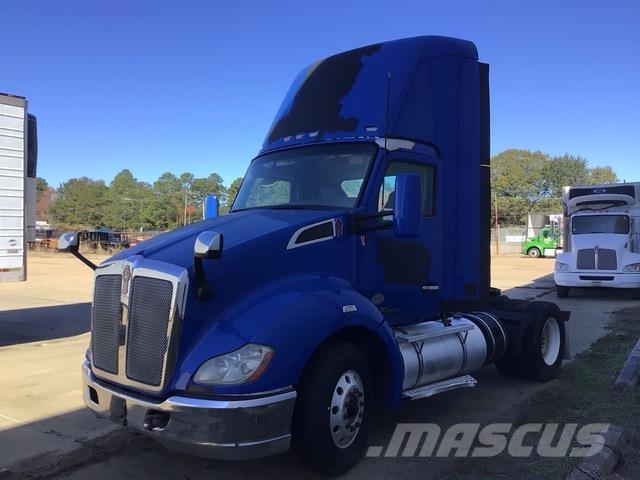 Kenworth T680 Vetopöytäautot