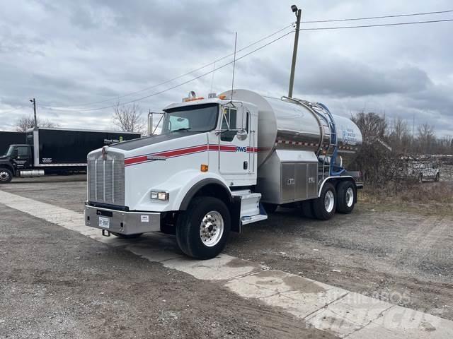 Kenworth T800 Vesisäiliöautot