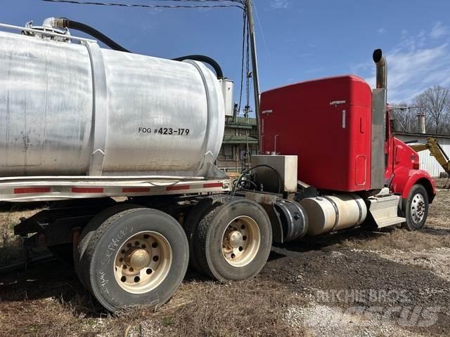 Kenworth T800 Vetopöytäautot