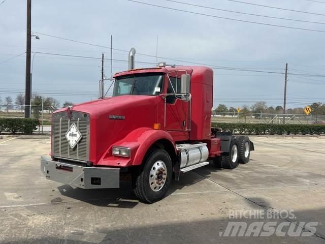 Kenworth T800 Vetopöytäautot